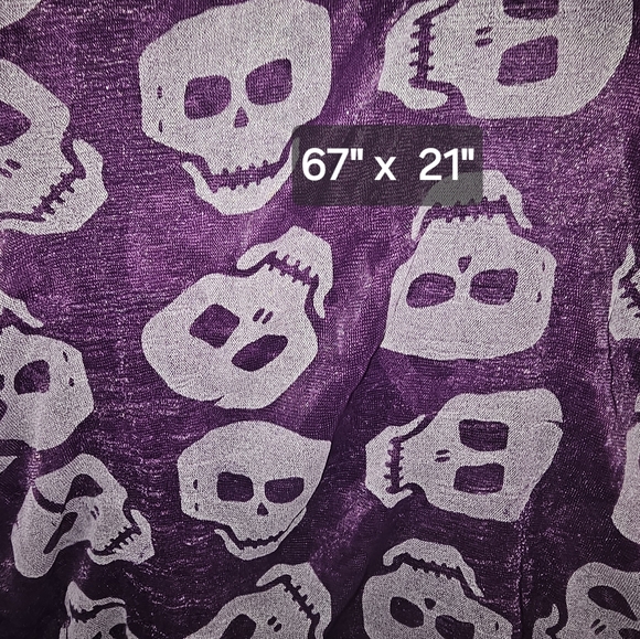 Scarves - Picture 2 of 4